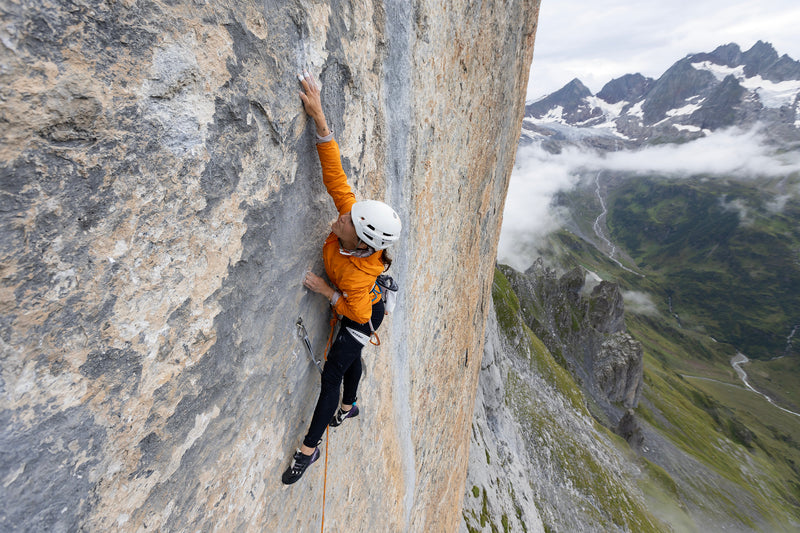 Katherine Choong — The First Woman to Climb “Zahir” (8b+, 300 m)