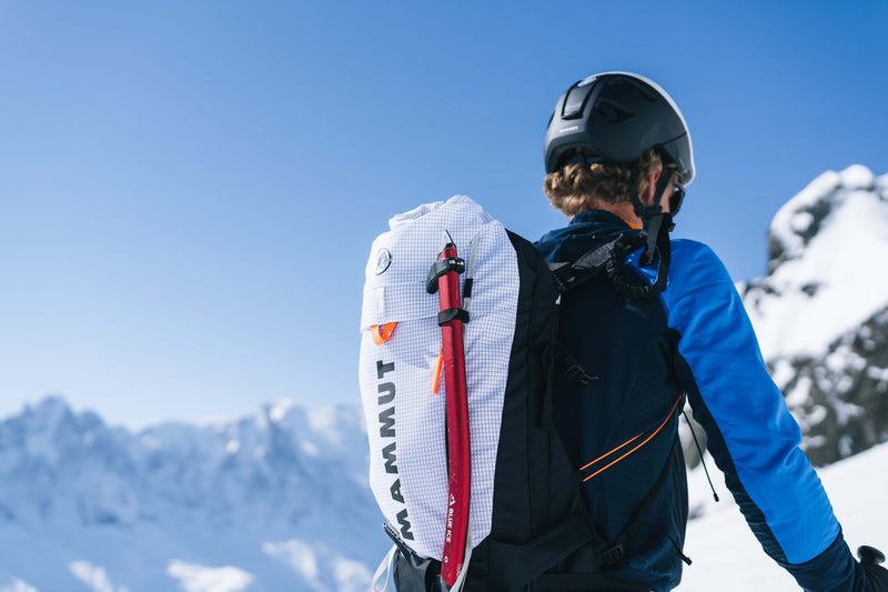 How to find the perfect Ski Touring Backpack » buyer’s guide