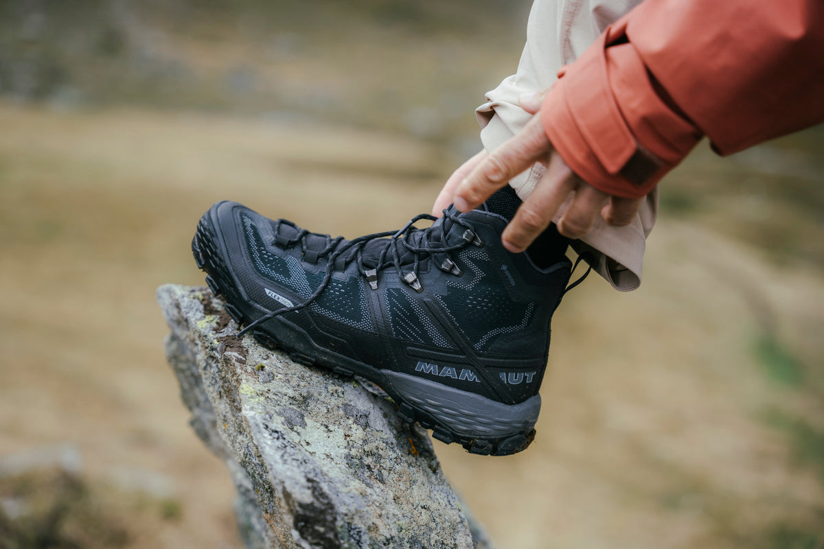 How to choose the right hiking boots