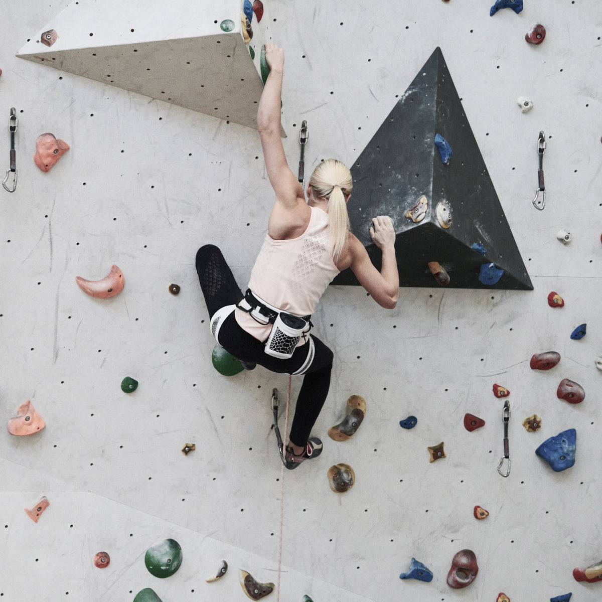 What Do You Need for Indoor Climbing? » Tips & Advice