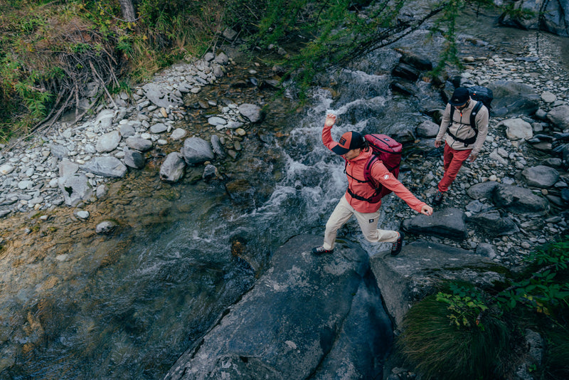 Fall Hiking Outfits for Men and Women: A Buyer’s Guide