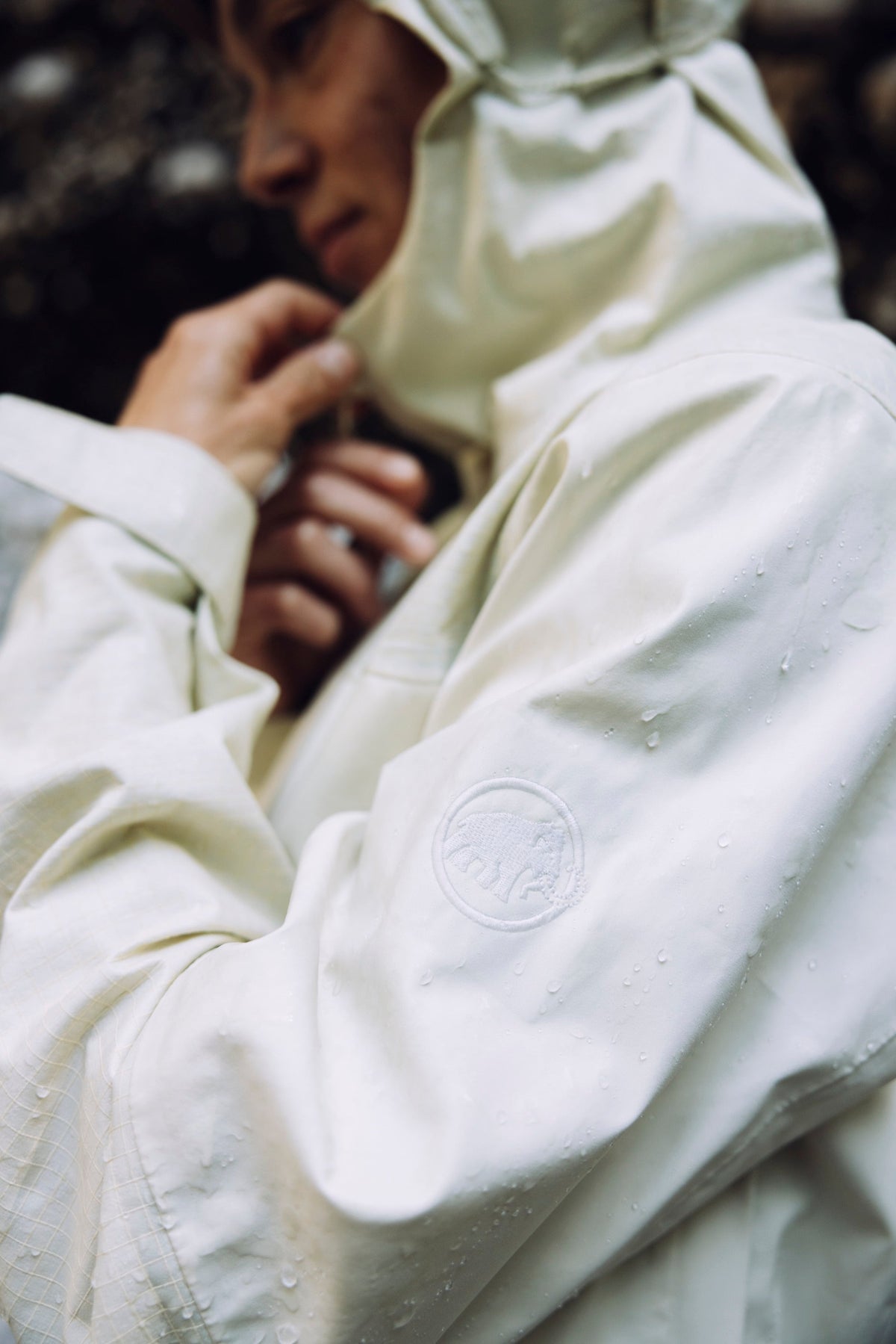 Hiking in the rain » tips for picking the right gear