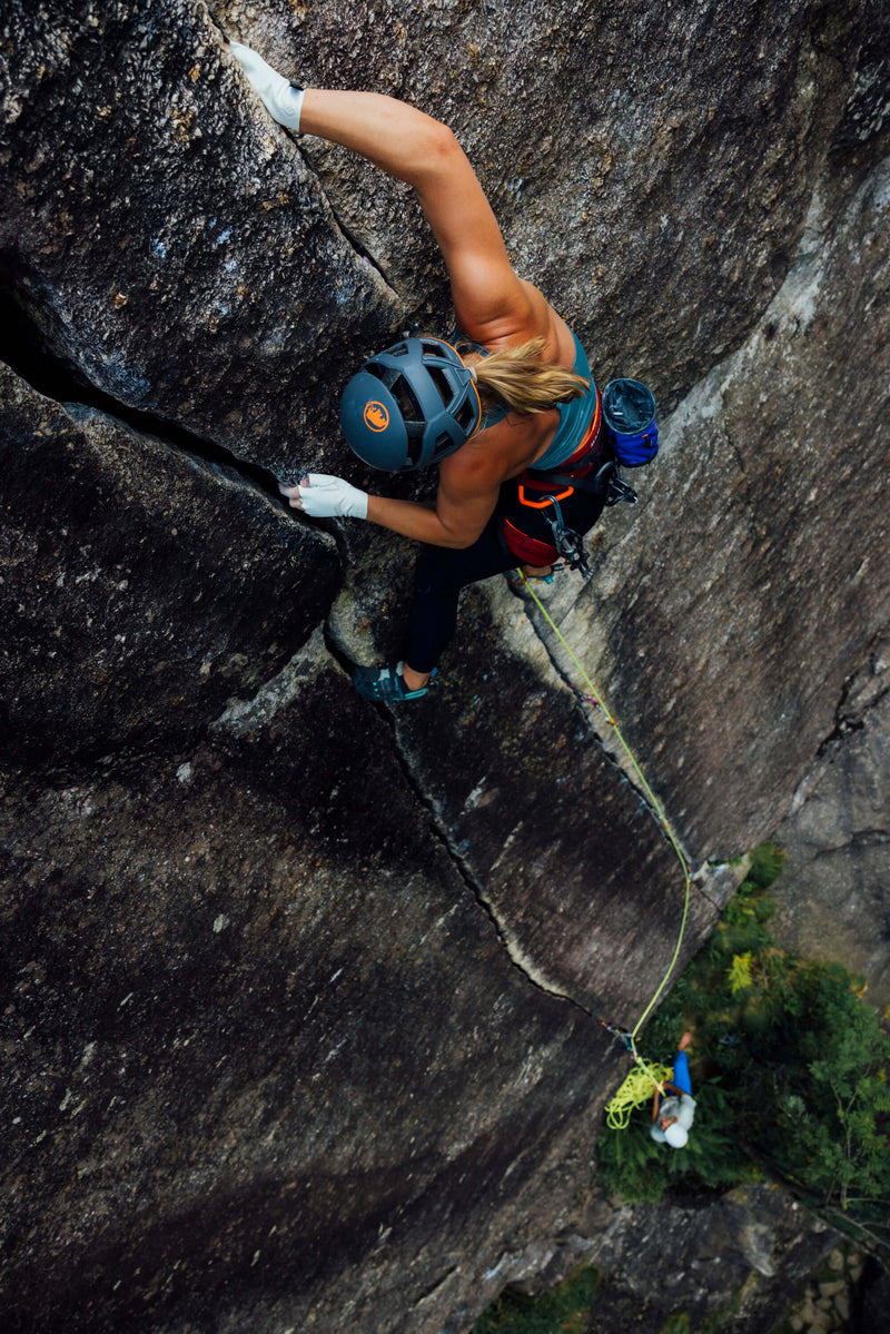 bouldering_vs_climbing__8.jpg